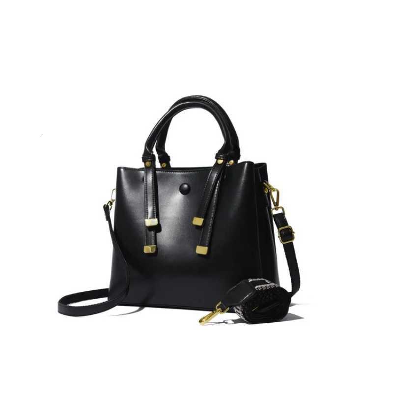 Stylish Mini Clutch Casual Simple Vintage Fashionable Crossbody Handbag Women Trendy Design With Letter LuxuryW251119