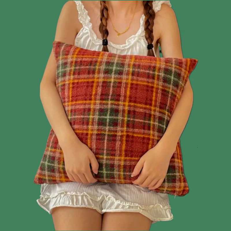 2025 A sheep wool throw cartoon small fresh throw living room bedroom 45x45cmM251119