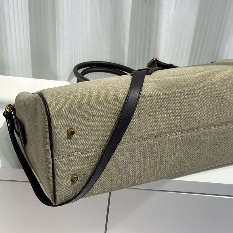 Mm Women's Bags Leather Handbag, Simple Single Shoulder Slanted High-End Feel, Large Capacity Tote Bag, Women's Spring/Summer New Travel Bag