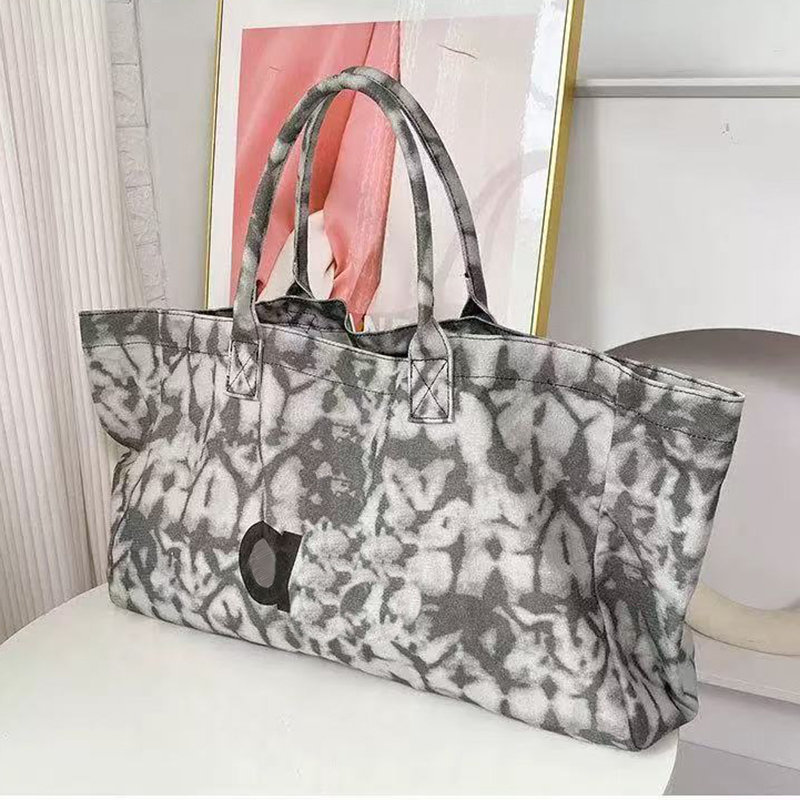 Hot Collection Womens Yoga Bag Designer Tote Bag Handheld Yoga Large Capacity Short Distance Travel Gym Bags Unisex Waterproof Canvas Leisure Shopper Handbags