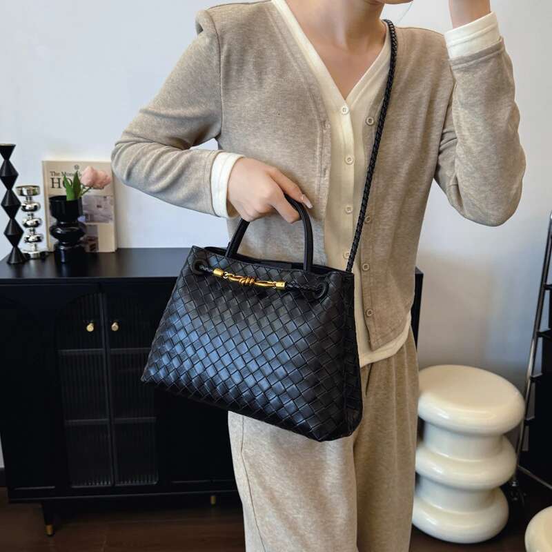 Women's Solid Color Plaid Texture Large Capacity Daily Travel Handbag Shoulder Bag