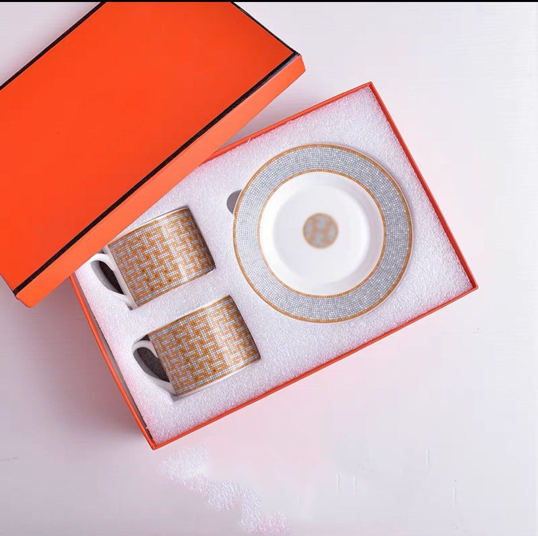 Zhi H Home Fashion Cup Set European Afternoon Set, Black Tea Cup, Coffee Cups, 2 Dishes Gift Box