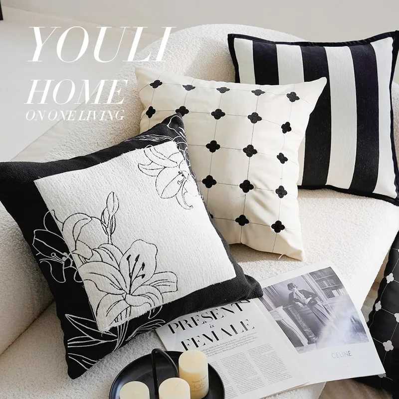 30x50/45x45cm Black and White Embroidered Cover Decorative Cushions Modern Light Luxury Sofa Bed Living Room DecorM251119