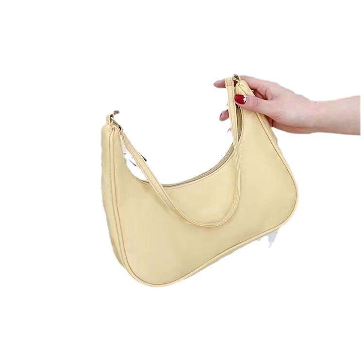 New small women's versatile handbag, shoulder Korean version, simple nylon fabric dumpling bag, armpit bag