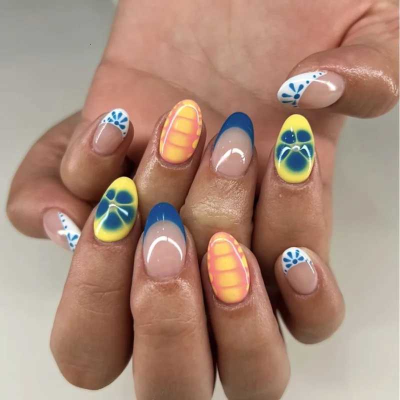 24Pcs Short Round Fake Nails Press on Blue French Flower Design Full Cover Nail Tip White Irregular Pattern Wearable False NailsT251118T251119