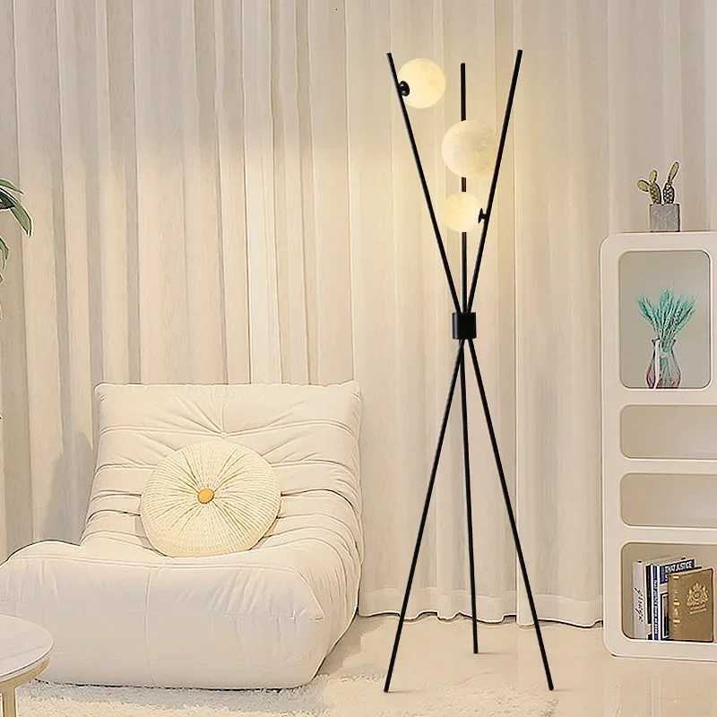 Nordic Designer Moon Standing Lamp Next To The Sofa in The Living Room Modern Minimalist Art Home Decoration LED Floor Lamp M251119