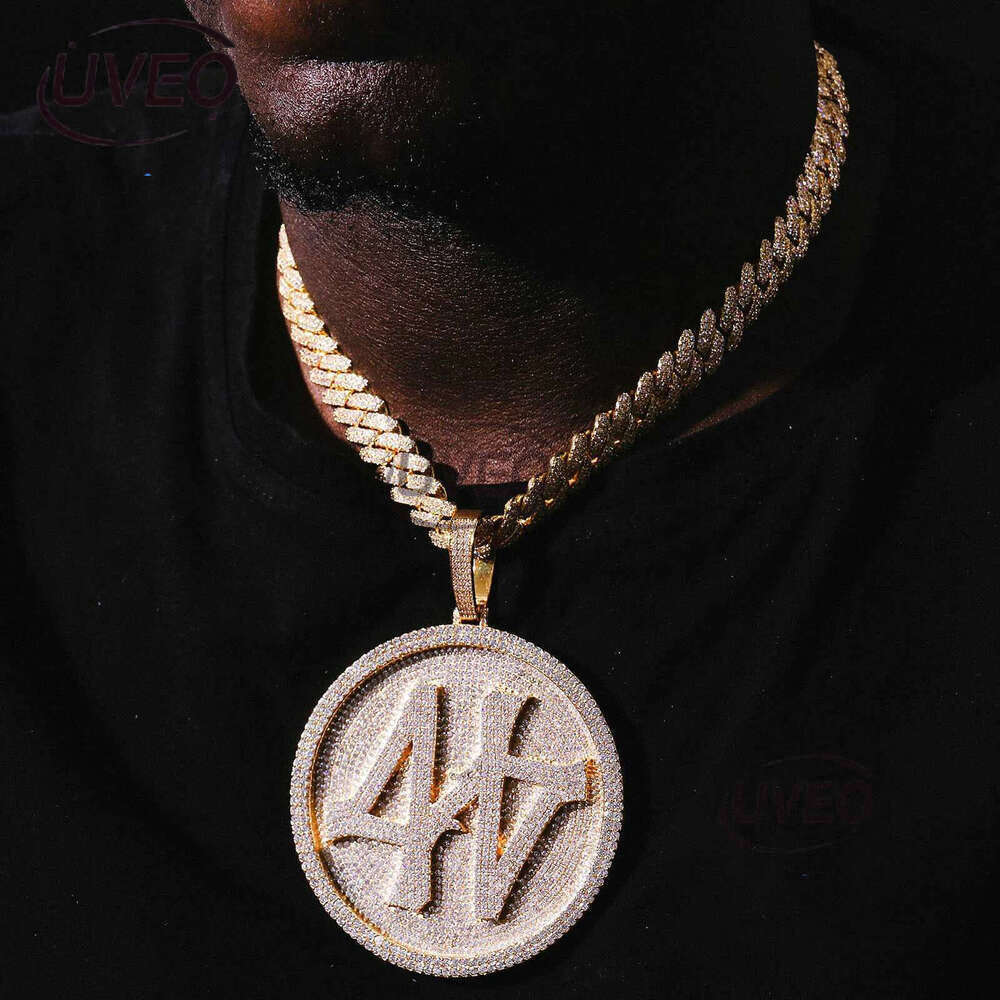 Big Round 3D Micro vvs1 Custom Pendant With D Color VVS Melee Size Moissanite Dia For Man