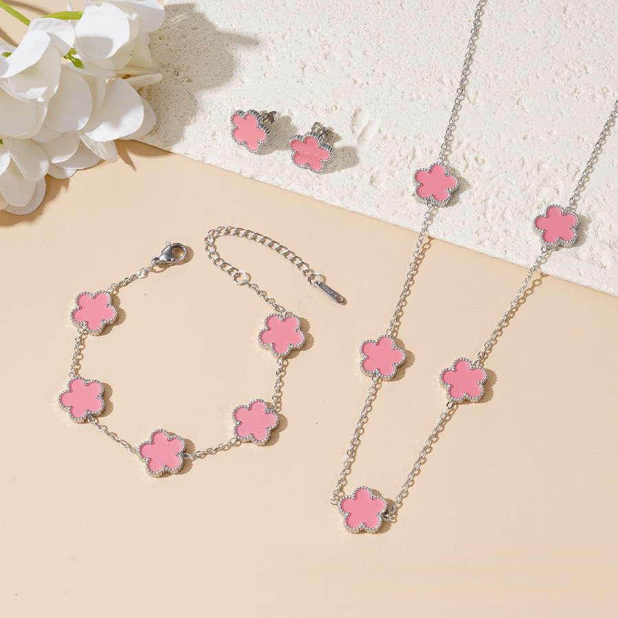 Free Luxury Shipping Of Designer Bracelets Clover Bracelet Fashion Jewelry Five-leaf Flower Three-piece Set Necklace Bracelet Earrings Stainless Steel