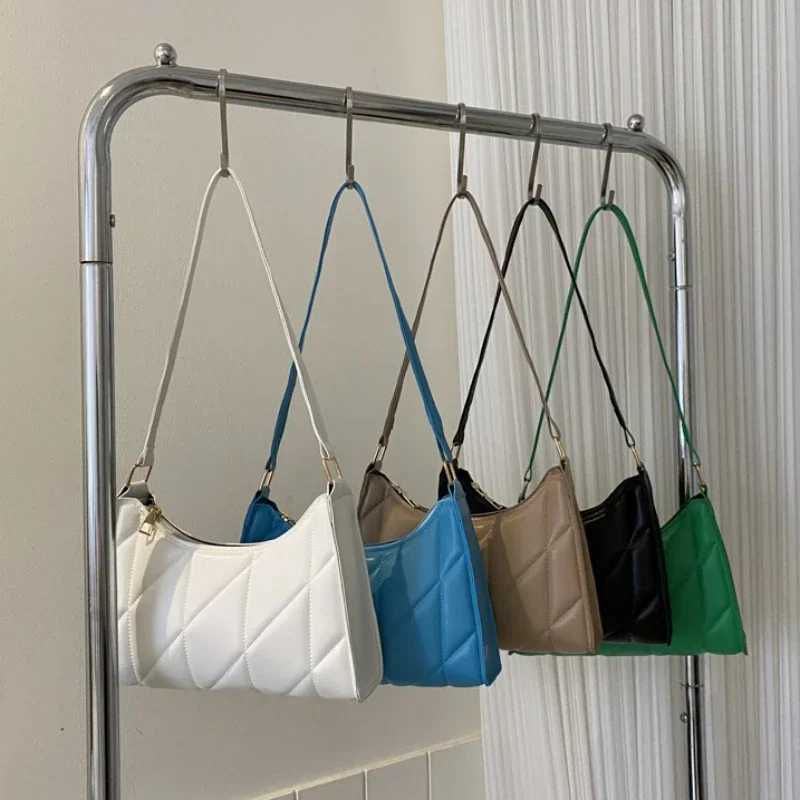 Trendy Women Shoulder Bag PU Leather Underarm Bag Solid Color Handbags Leisure Commuting Small Handle Bags Fashion Zipper ClutchXJ250610