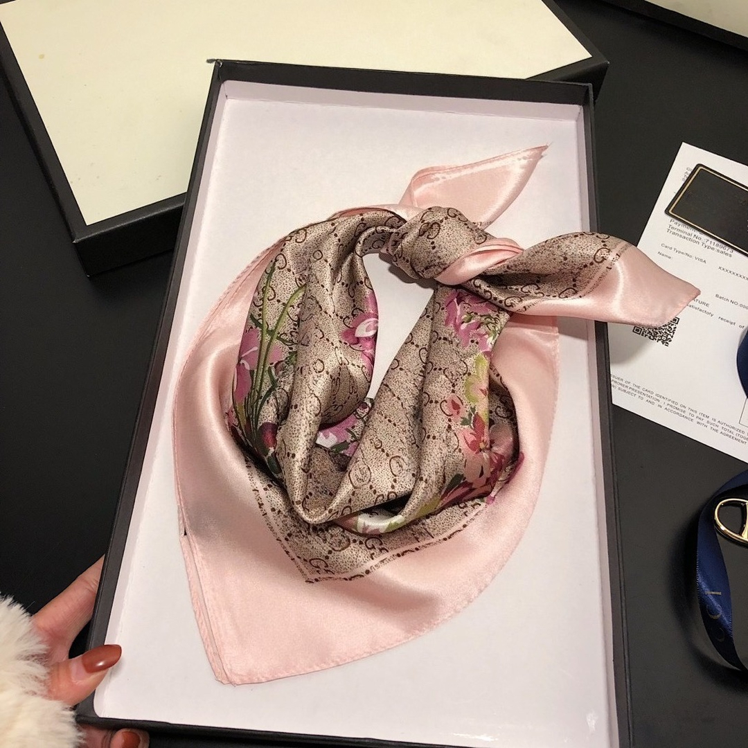Designer Silk Scarf For Women Luxury Scarf 100% Silk Scarf Classic Letter Pattern Designer Headband Scarves Gift Size 53x53cm