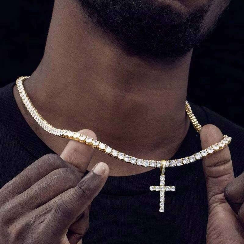Hip Hop Jewelry Christian Jesus Necklace Inlaid with 5A moissanite Cross Pendant