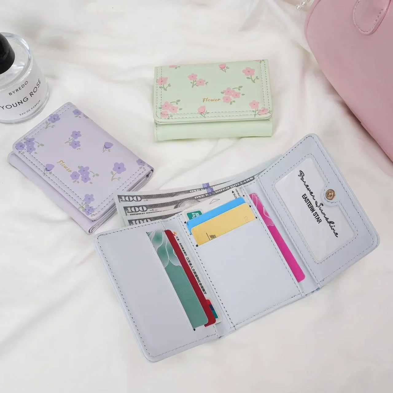 Women Fashion Flowers Short Wallet PU Leather Mini Coin Purse Tri-fold Portable Girls Card Holder INS Clutch BagW251120
