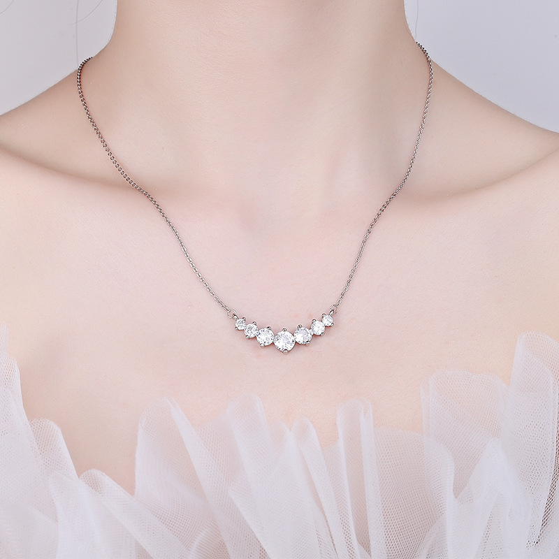 925 silver hot selling new moissanite straight seven star necklace women's pendant collarbone chain simple and fashionable