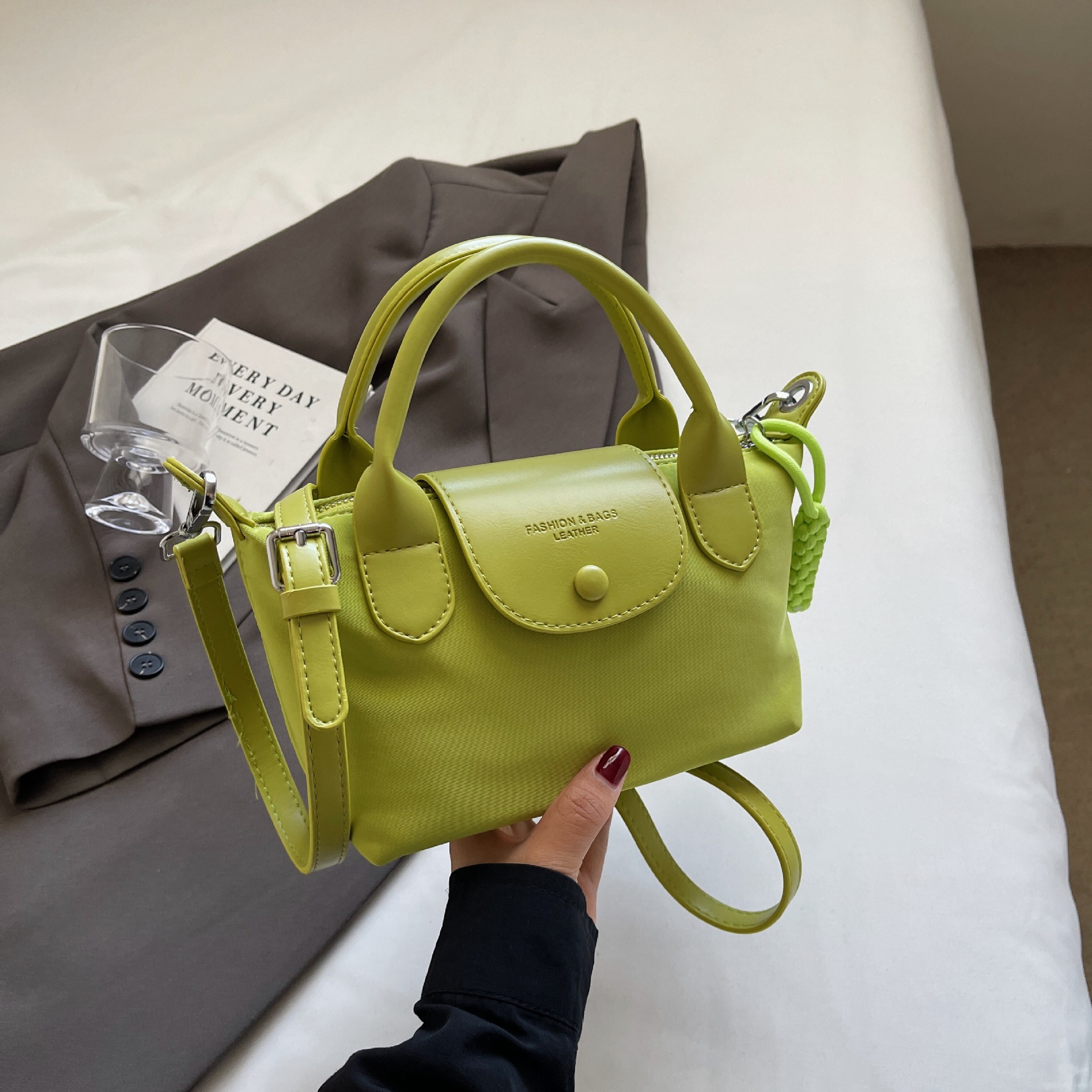 Free shipping Designer bag autumn and winter niche shoulder crossbody bag fashionable versatile velvet casual commuting texture simple handbag for wom