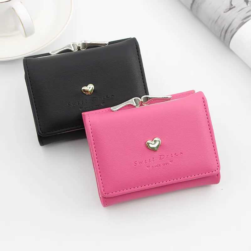 Small Women Wallet loving heart Short Womens Wallet Card Holder Girls Mini Woman Fashion Lady Coin Purse for Female Clutch BagW251120