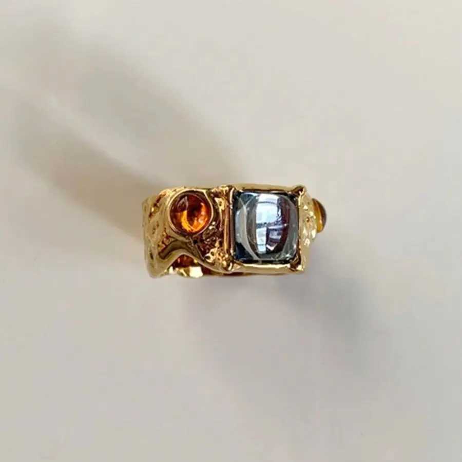 Fashion colored crystal ring for women retro Baroque high-end gold multi-color stone metal irregular ring unique gift Y250419