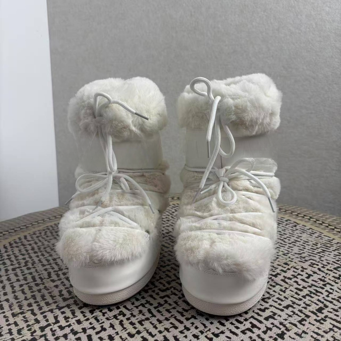 Designer's new winter long ski boots, warm high heels, anti slip snow boots, cotton shoes