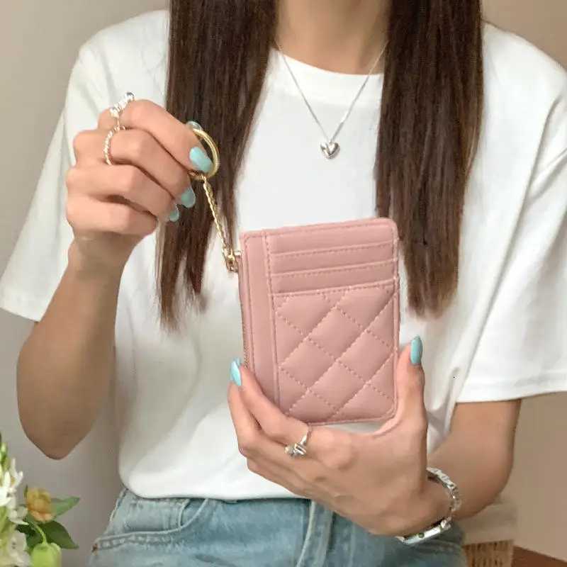 Minimalist Lingge Zero Wallet for Ladies Creative Chain Zipper Bag Ultra Thin Portable Coin Bag Womens Multi Card ID BagW251120