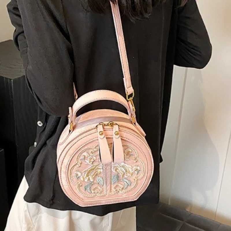 Elegant Embroidery Small Round Bag PU Material New Wens Artistic Niche Creative Design Crossbody Bag Ethnic Style Handbag Y251120
