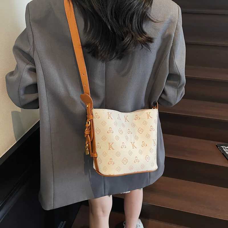 Designer Inspired Mogram Bucket Bag for Wen 2025 Spacious Crossbody Bag Chic Shoder Purse Vegan Leather Fi Y251120