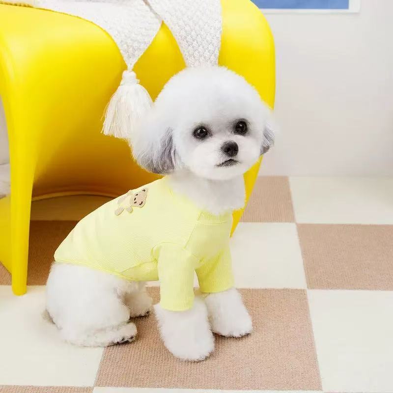 T0002 Spot pet summer cat and dog clothes pet dog clothes vest T-shirt summer 24 Yang Yang bear T-shirt