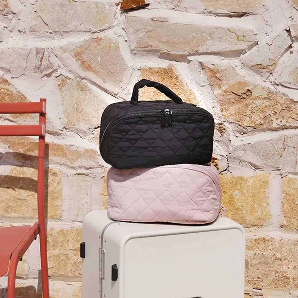 Gifts Wide Open Woman Makeup Bag Lay-Flat Water-Resistant Festivalment Makeup Bags Cosmetic Case for Toiletries BrushesT251120