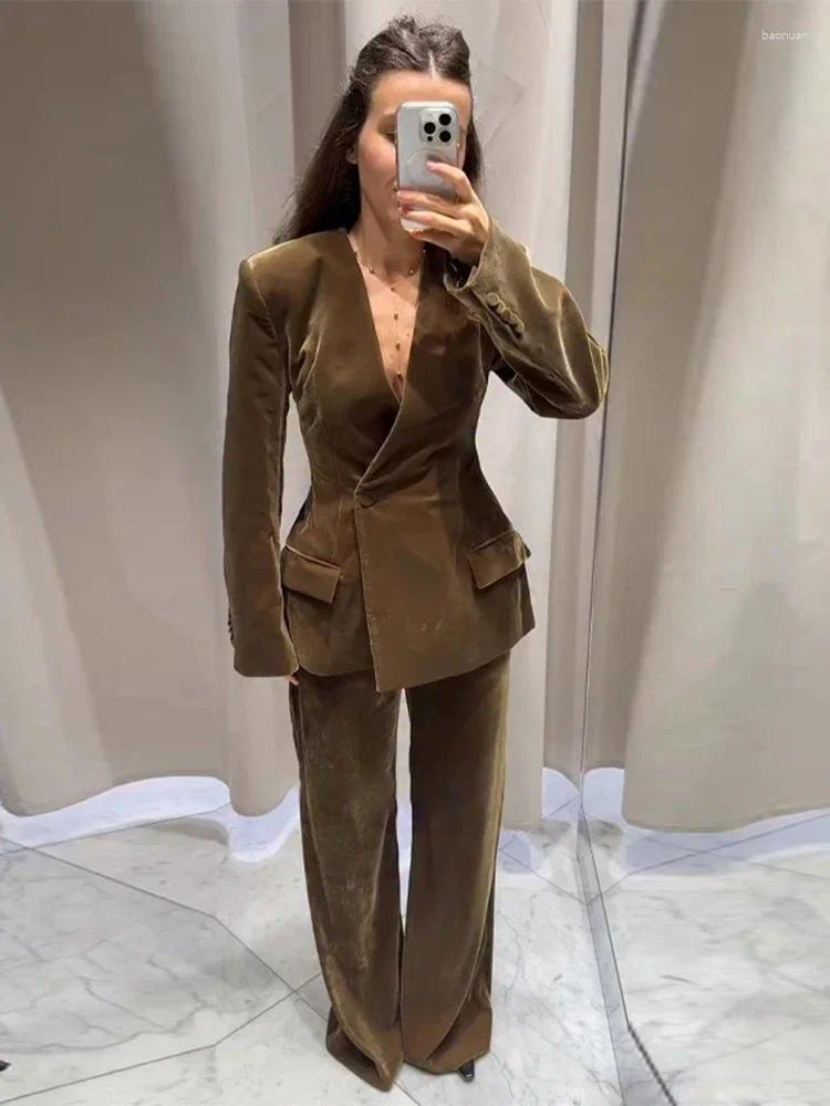 Womens Velvet Two-Piece Suit Casual Wide Leg Pants & V-Neck Single Button Blazer Set - Fashionable Workwear for Women 2025 C260312