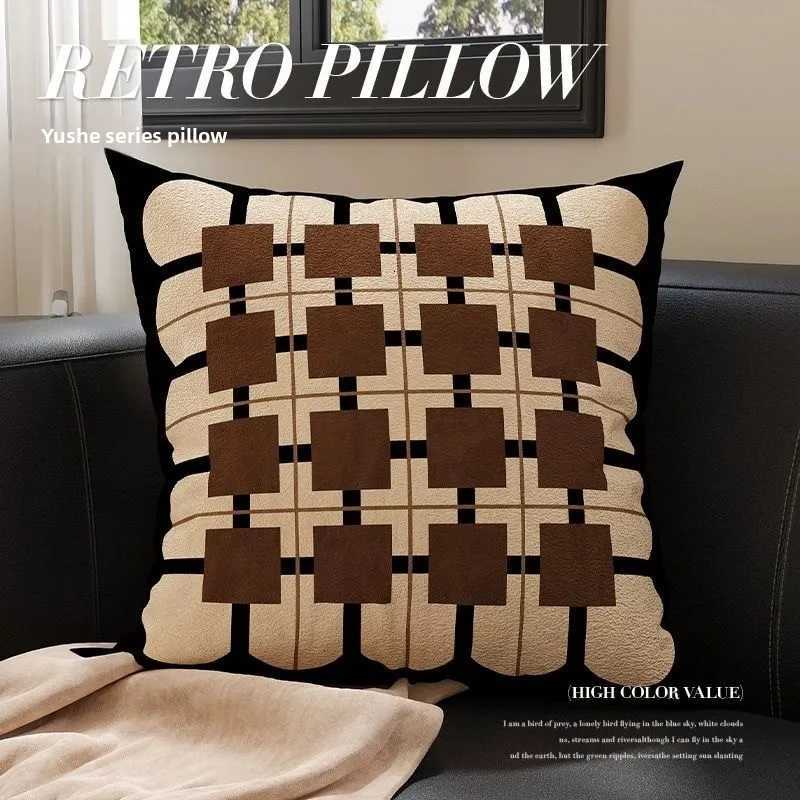 Pillow Case VintageNordic French Light Luxury Brown Cover Sofa Living Room Cushion Cover Premium Bedside Waist Back case C251120