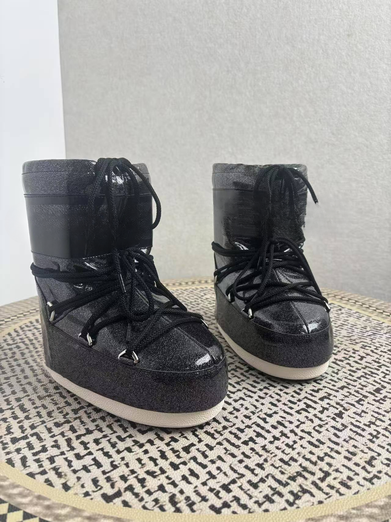 Designer's new winter long ski boots, warm high heels, anti slip snow boots, cotton shoes