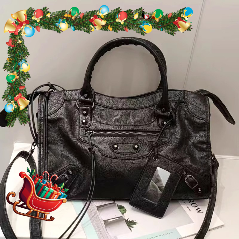 Christmas gift luxury bag niche rivet fashion girl bag high-end texture bicycle bag large capacity single shoulder crossbody bag designer bag