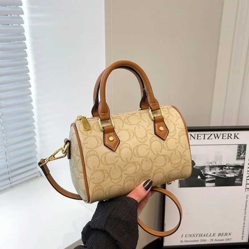 Ladies Maillard Style Cross Body Bag in Celebrity InspiredWens Adjustable Bag for Daily Use Cmuting Travel Stylish Simple Y251120