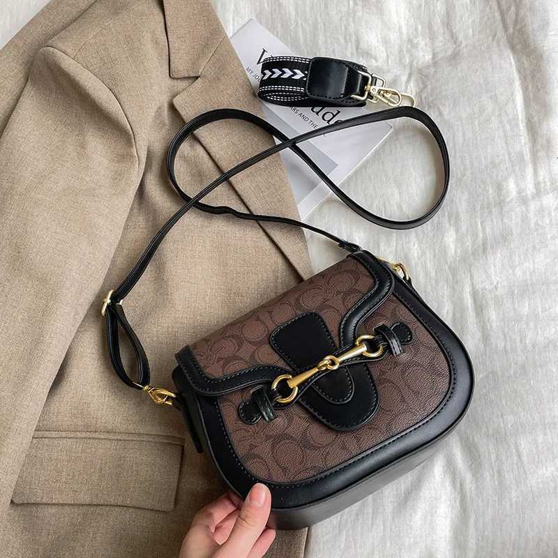 2025 Autumn/Winter New Style Elegant Fi Crossbody Stylish Horseback Shoder Bag Simple and Versatile for Wen Y251120