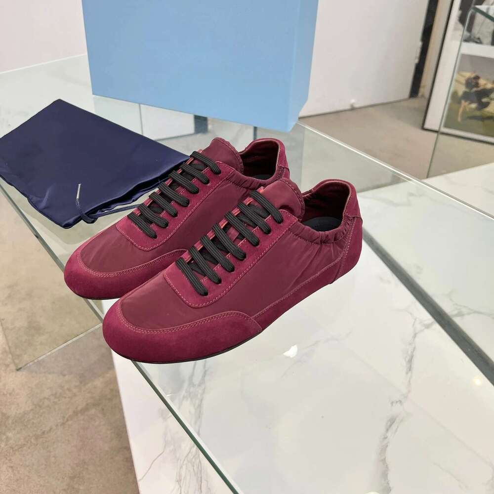 Women Size35-41 Natural Cow Suede Sneakers Solid Colors Sports Leisure Flats Round Toe Designer Shoes atillas De Mujer