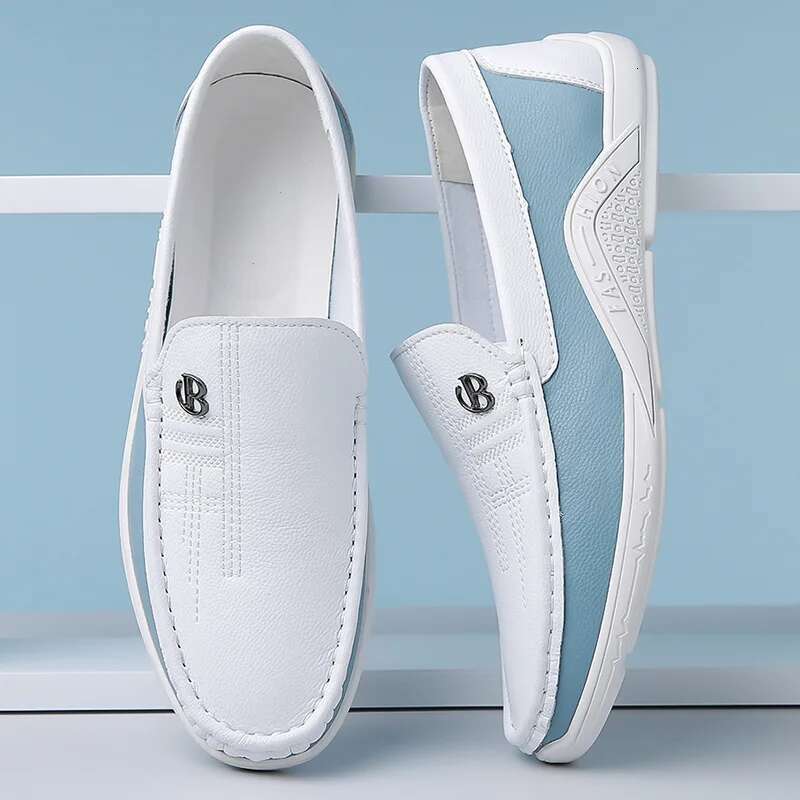 Extra Large Size White Spring and Autumn Versatile Sneakers Casual Men Leather Shoes