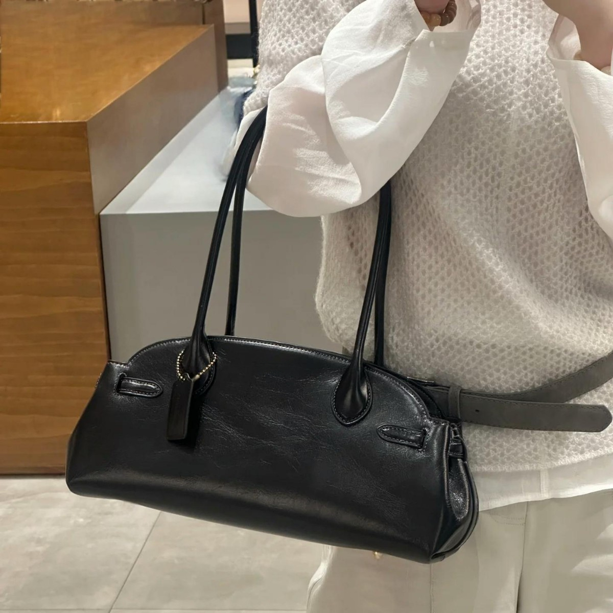 Handbag Fashion Designer Bag Daily Versatile Christmas Gift Commuter Shoulder Fashion Retro Bowling Women's Bag