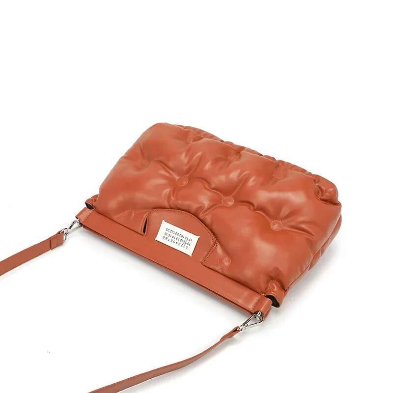 Designer Leather Handbags 2024 Summer New Nichedesign Unique Down Cloud Space Cotton Pillow Soft Leather Crossbody Bag Fashionable Single Strap