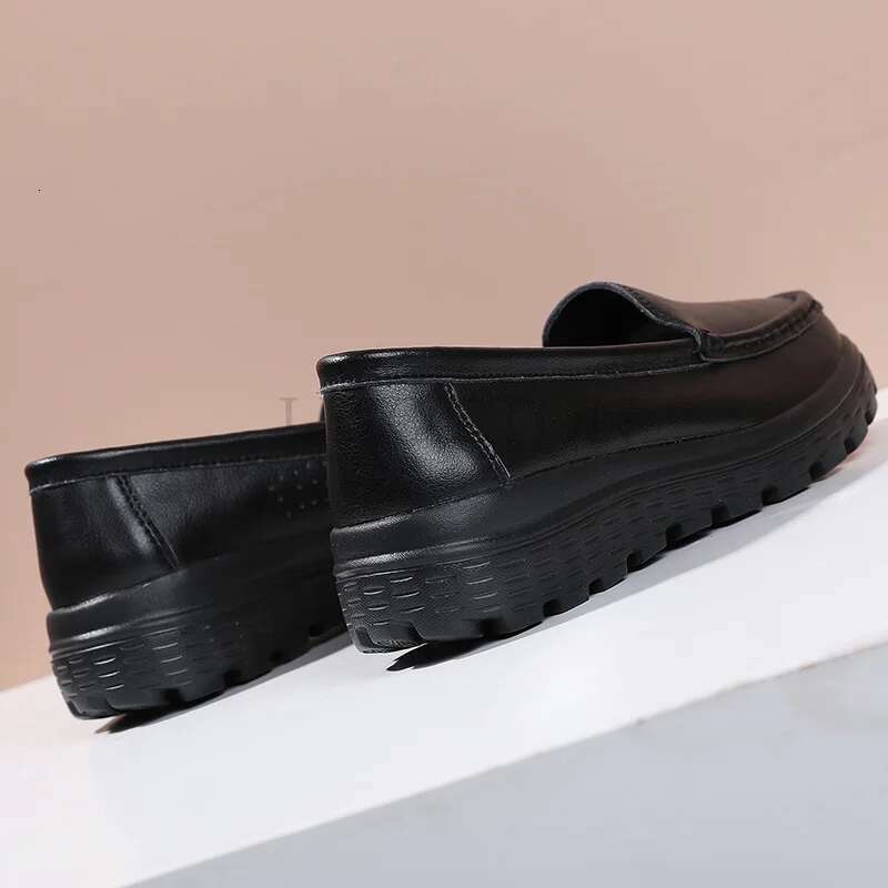 Genuine Leather Nurse Women Soft Breathable Lightweight Comfortable Medical Shoes Thick Sole Anti Slip Work Shoe