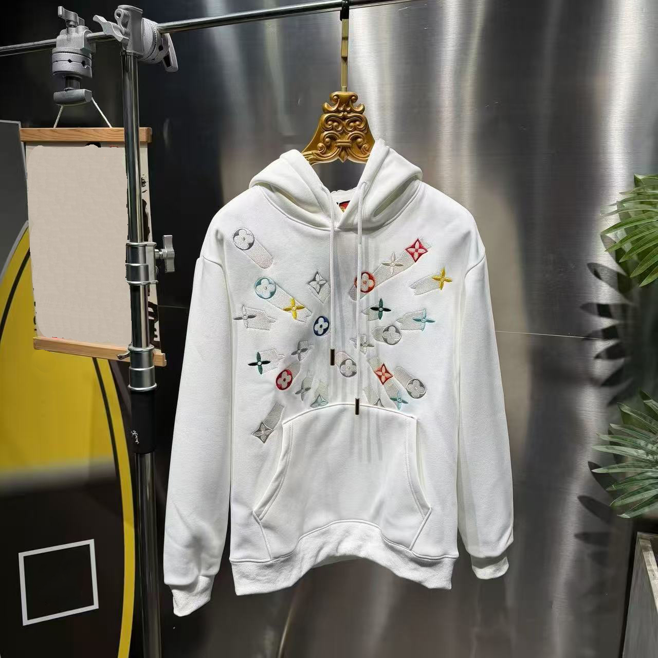 2025 Winter Men's Hoodie Sweatshirt Heavy Graffiti Embroidery Hoodie Sweater Men's Fashion Brand Handsome Loose Design Top