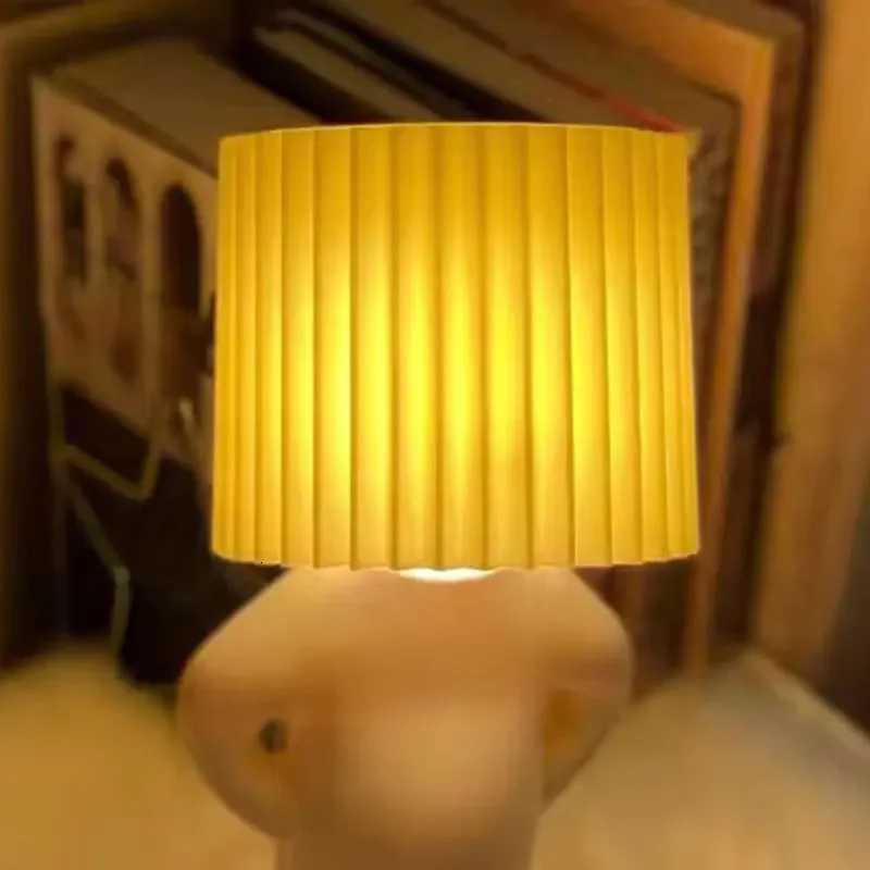 Table Small Book Lights Little Naughty Boy Night Light Shy Man Lamp for Children Home Room Bedside Desk Decoration Gift M251120