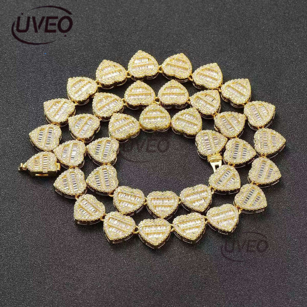 Women Heart-shaped Necklace Fine Jewelry Fashion Sier Iced Out Dia Vvs Moissanite Hip Hop Cuban Chain