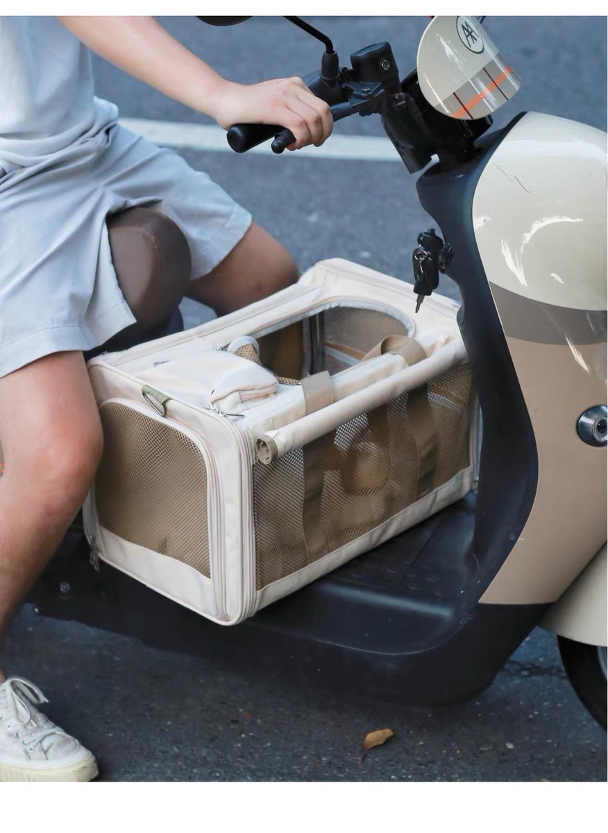 Portable Cat Carrier Bag: Breathable Canvas Pet Travel Bag for Spring and Summer Outings Free shipping