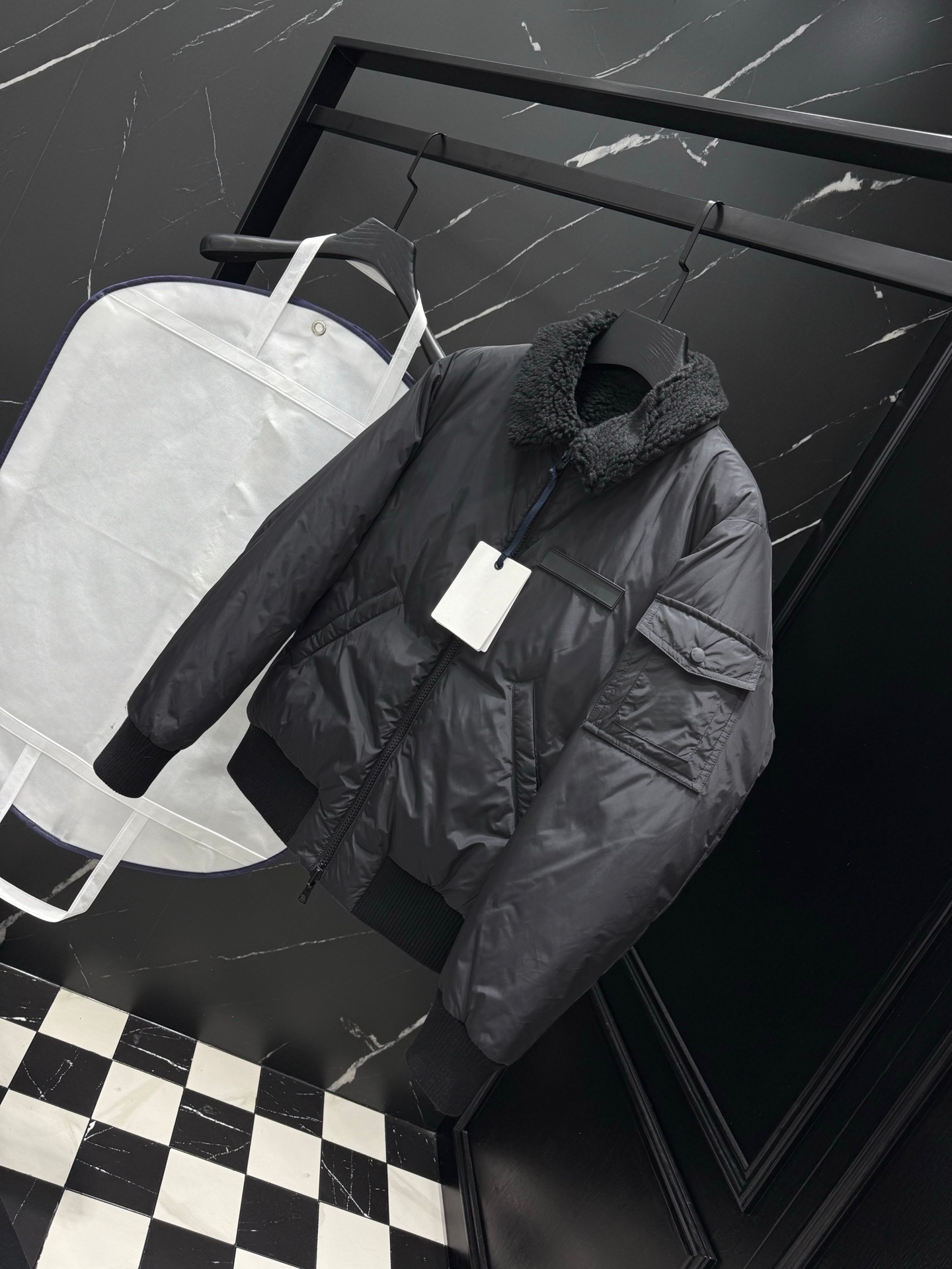 M reversible men's down jacket, a stylish, classic, and versatile design.