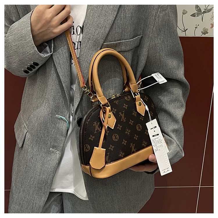 2025 New Chic Shell Purse - Elegant Mti-Way Bag for Wen Fiable Cmuter Weekend Bag with Bohen Style Y251120