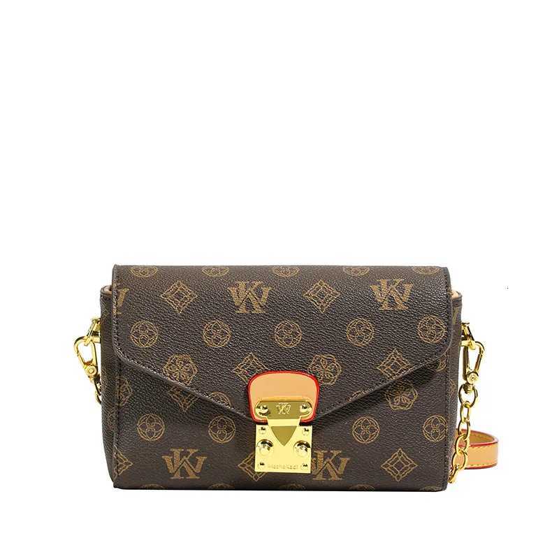 Charm Chain Floral Square Bag Wen Cpact Crossbody Purse Crinkle Texture Museum Date Ready Statement Y251120