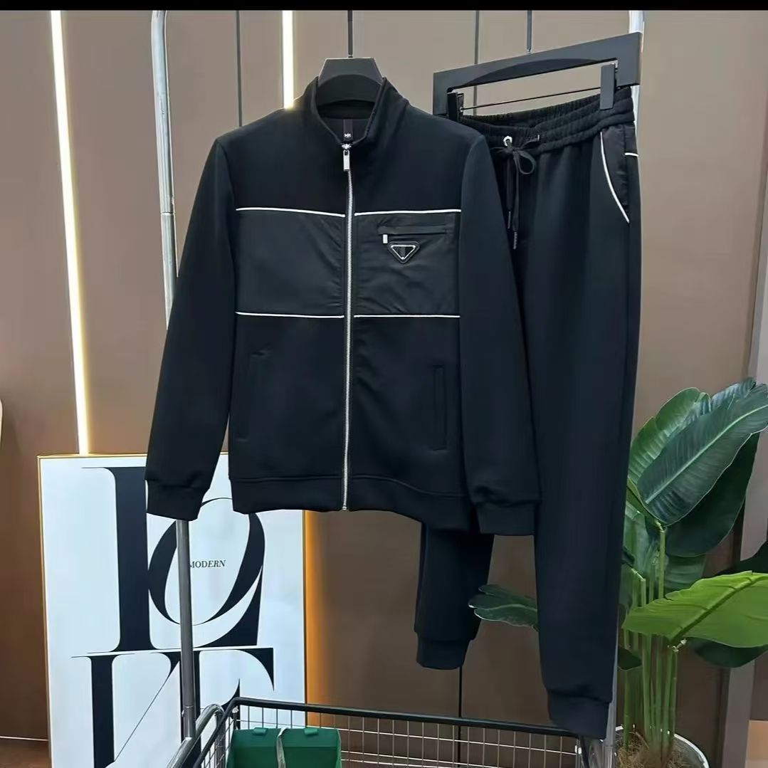 Men's Tracksuits Designers Mens Tracksuits Fashion Brand Men Suit Spring Autumn Womens Two-Piece Sportswear Casual Style Suits Shorts t shirts