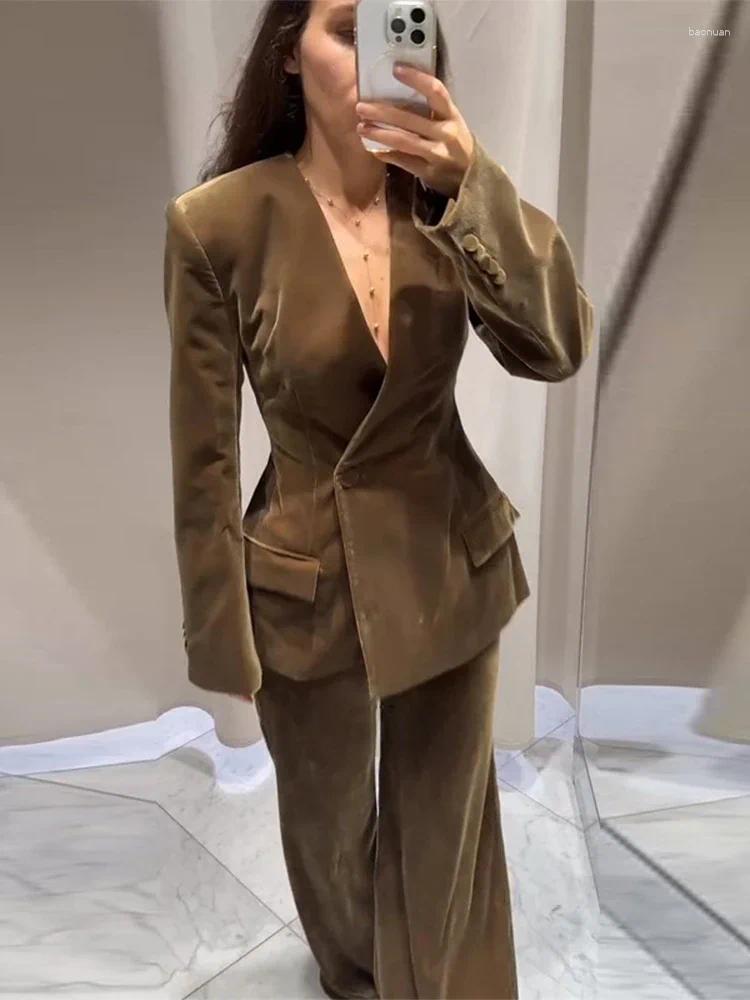 Womens Velvet Two-Piece Suit Casual Wide Leg Pants & V-Neck Single Button Blazer Set - Fashionable Workwear for Women 2025 C260312