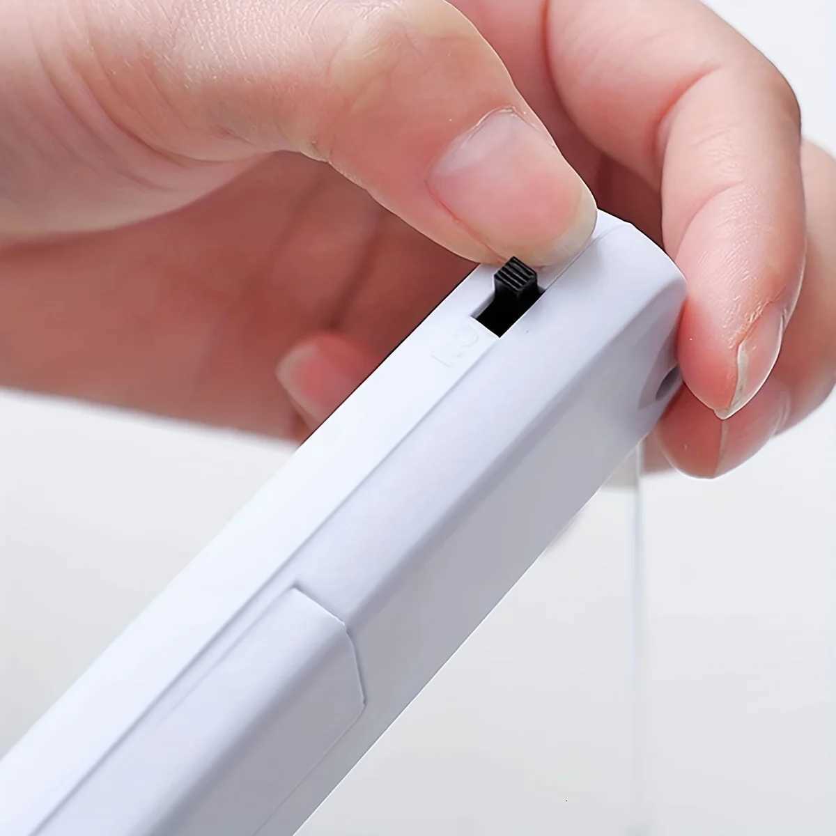 1pc LED Book Light Eye Caring Flat Plate Panel Bookmark Light Portable Study Tools Night Vision Reading Lighting M251120