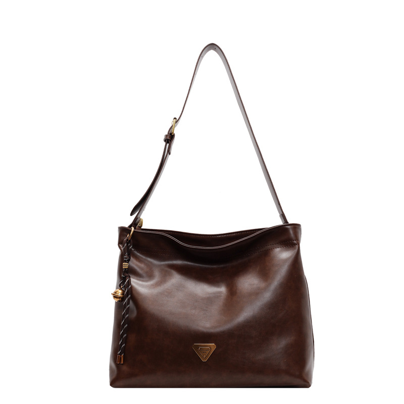 Large-capacity commuter underarm bag for women 2025 style versatile commuter crossbody bag simple and fashionable tote bag