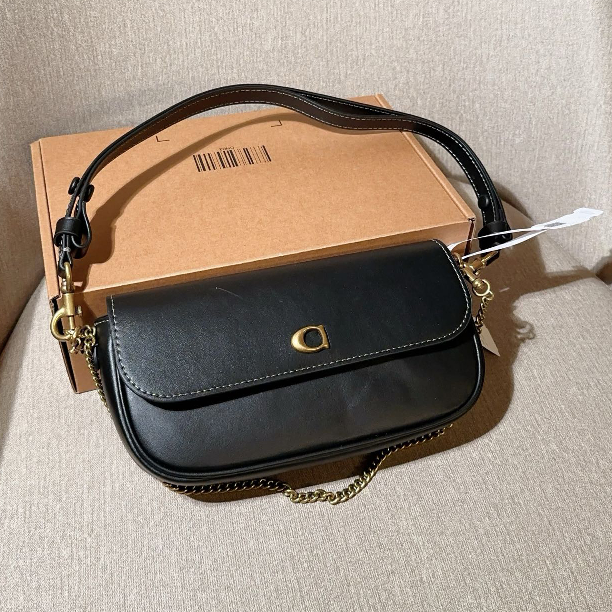 designer bag Luxury bag Brook Baguette bag Shoulder Bags purse woman bag new design bag leather Wandering bag new fashion handbag Retro Handheld Crossbody