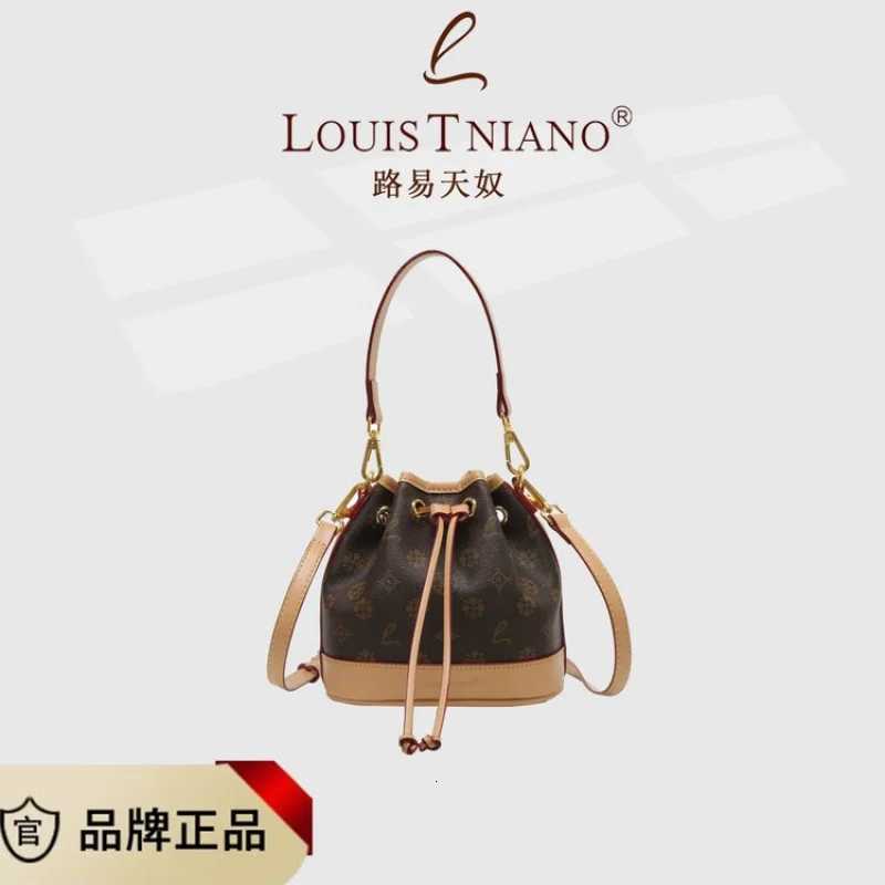 High Quality Leather Shoder Bag For Wen By Famous Designer Luxury Brand With Elegant Look And Secure Zipper Y251120